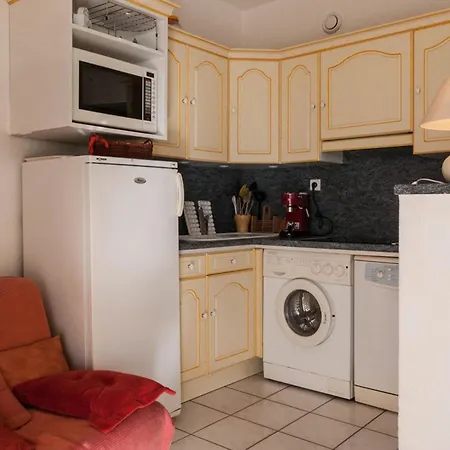 Apartament Studio Cabine Confort, 4 Pers, Clim, Parking, Le Lavandou - Fr-1-803-64