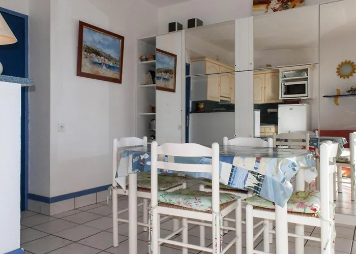 Confort, 4 Pers, Clim, Parking, - Fr-1-803-64 Apartman Le Lavandou